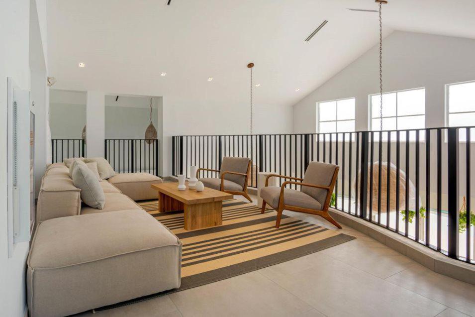 Dharma Home Suites Dania Beach At Sheridan Ocean Club Экстерьер фото