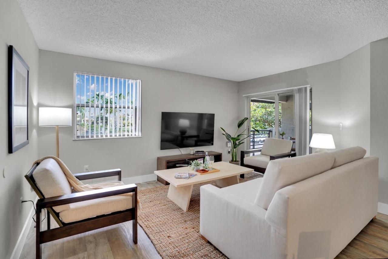 Dharma Home Suites Dania Beach At Sheridan Ocean Club Экстерьер фото