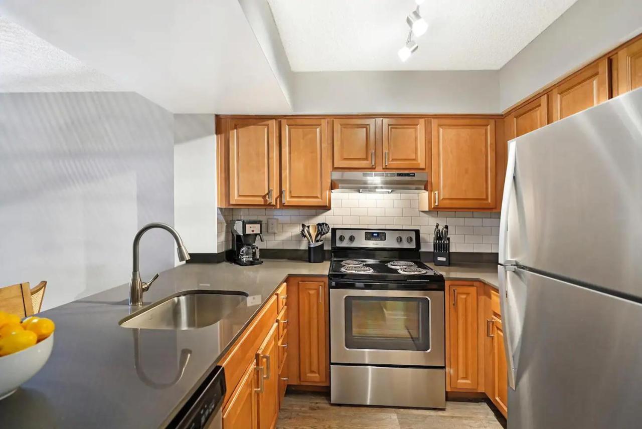 Dharma Home Suites Dania Beach At Sheridan Ocean Club Экстерьер фото
