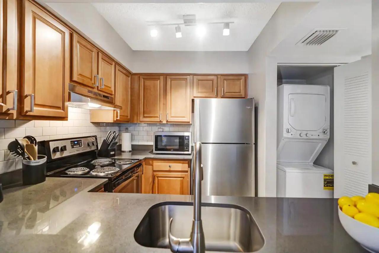 Dharma Home Suites Dania Beach At Sheridan Ocean Club Экстерьер фото