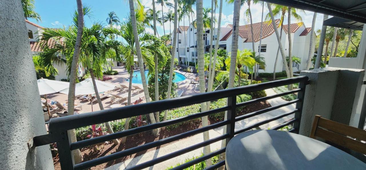 Dharma Home Suites Dania Beach At Sheridan Ocean Club Экстерьер фото